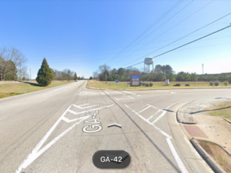 Photo of State Route 42 at Marketplace Blvd. Locust Grove awarded a construction bid for a new signal in December 2021 (Google Streetview photo).